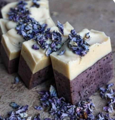 HANDMADE NATURAL SOAP WORKSHOP